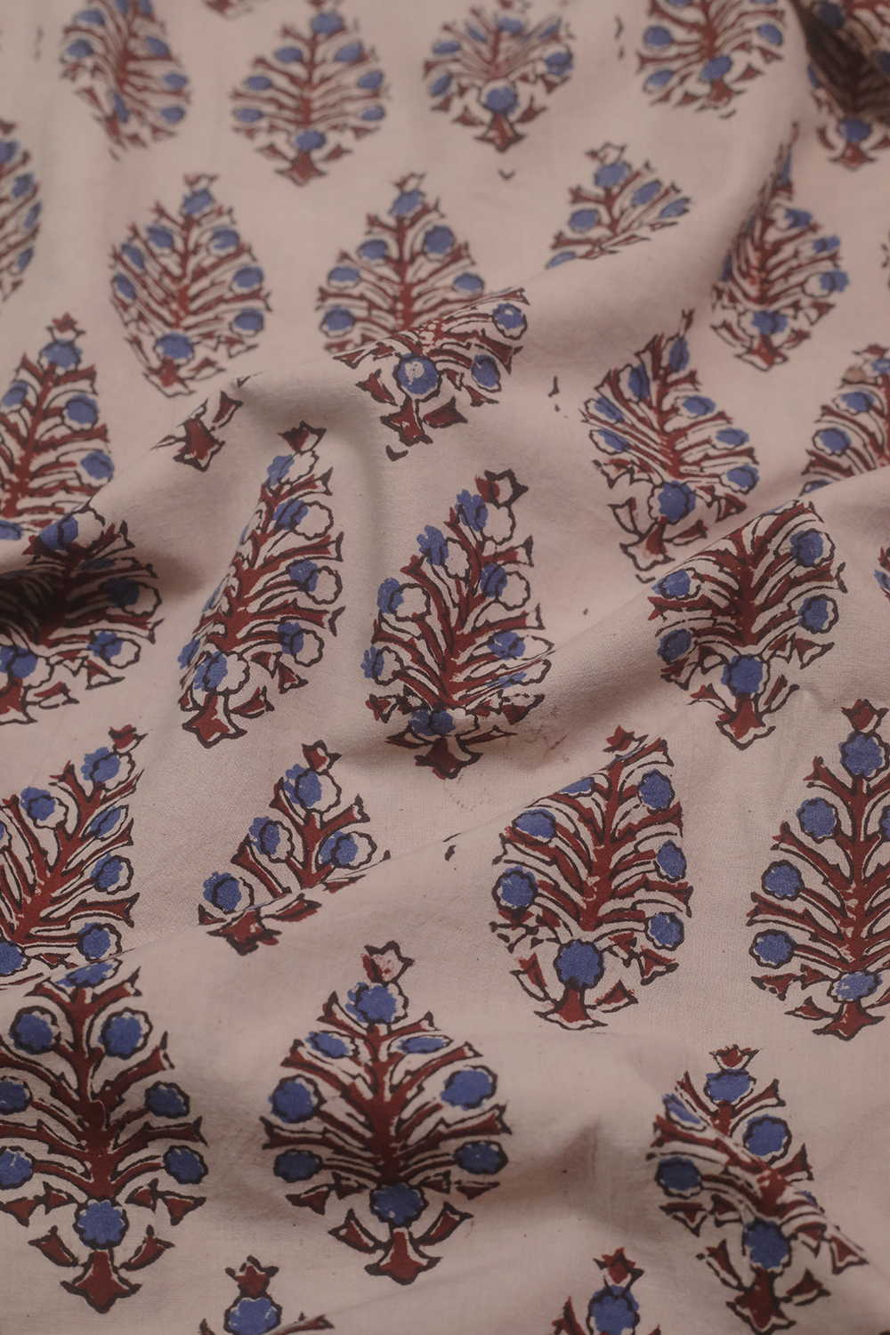 Leafy Design on Cream Ajrak Cotton Fabric - Image 3