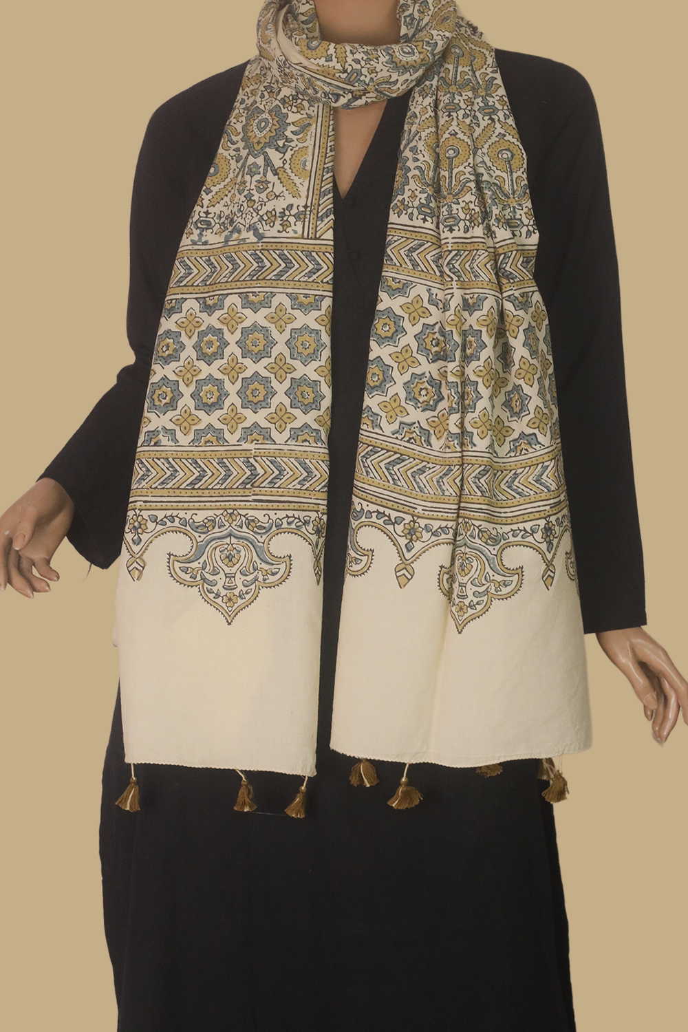 Creamy Pattern Ajrak Cotton Stole - Image 2