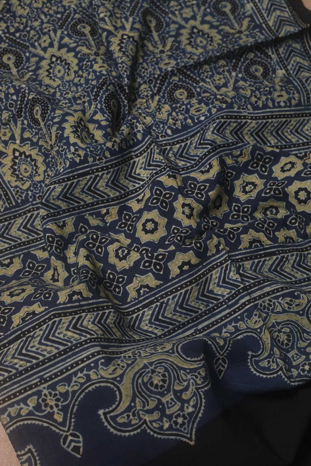Indig Designed Ajrak Cotton Stole - Image 2