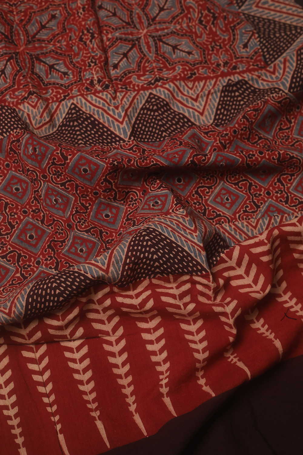 Maroon - Leafy Veins Ajrak Cotton Stole - Image 3