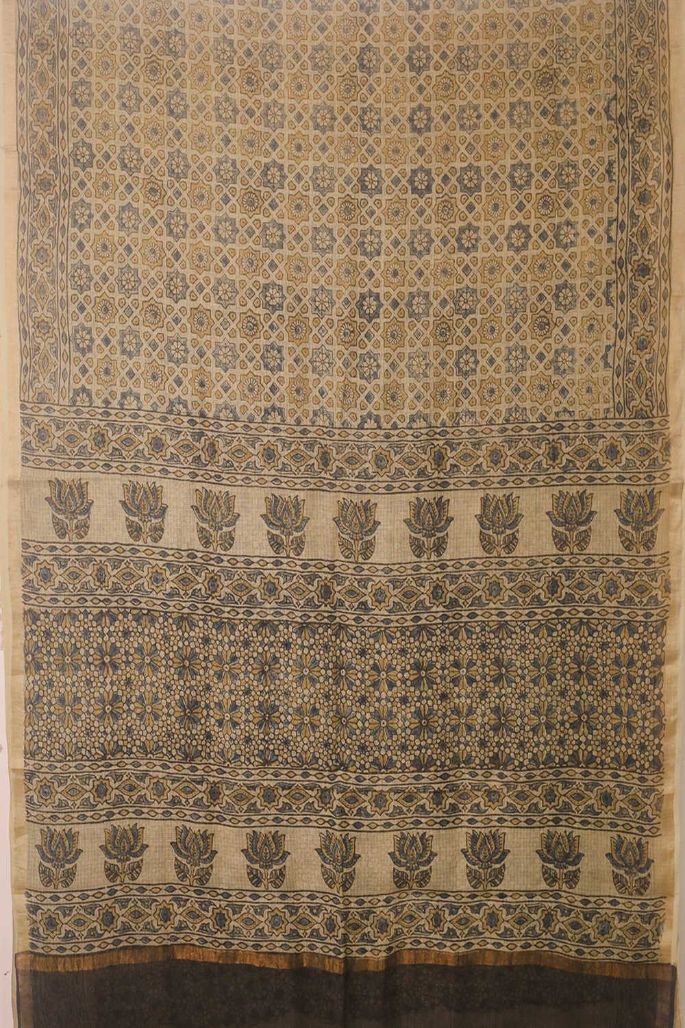 Creamy Patterned Ajrak Kota Cotton Sarees - Image 2
