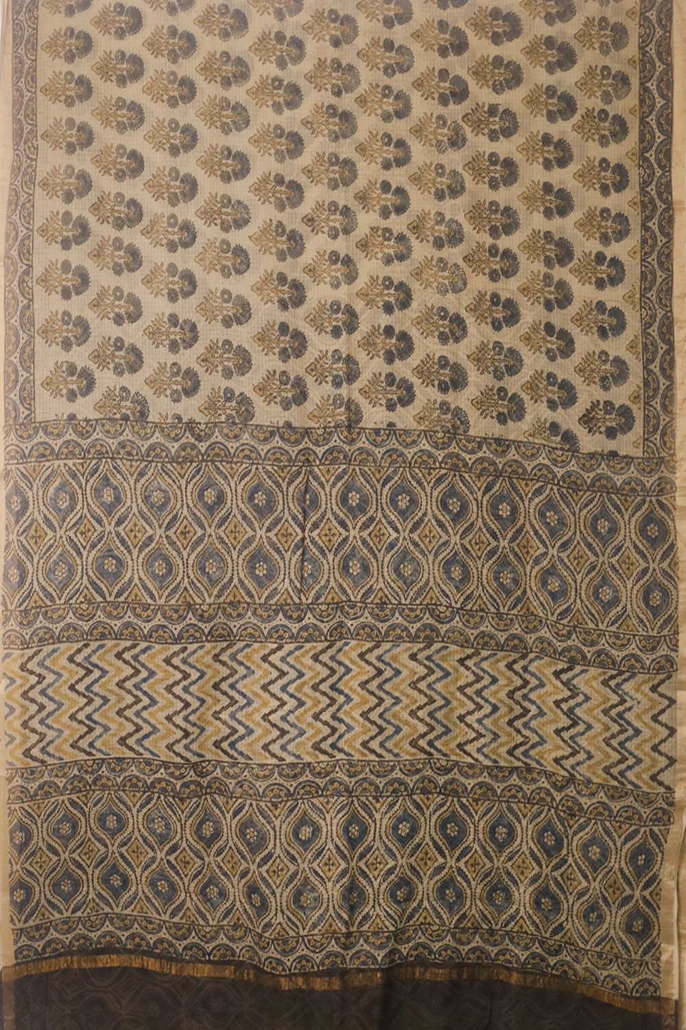 Tri-Floral Butta - Ajrak Kota Cotton Sarees - Image 2