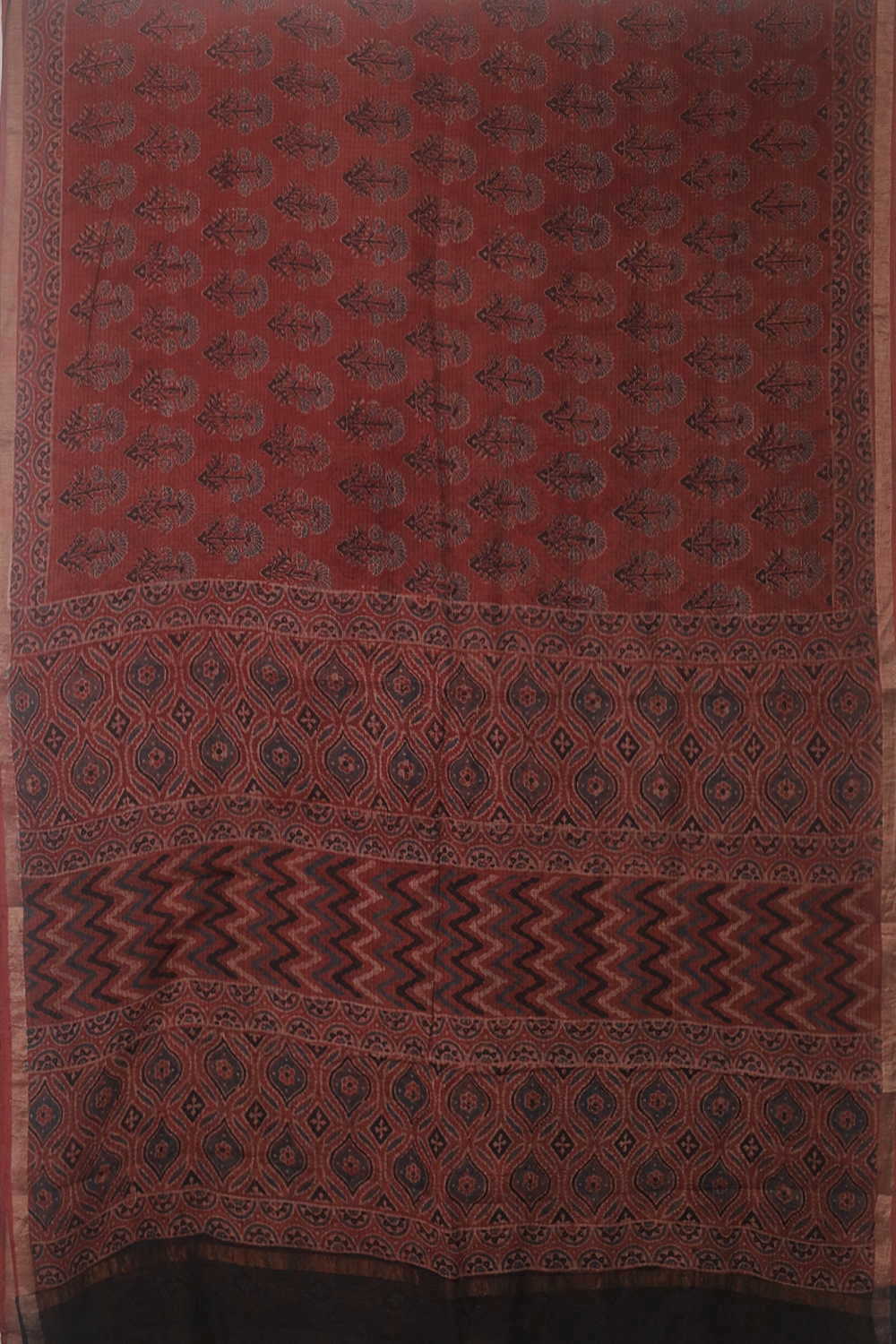 Faded Maroon Ajrak Kota Cotton Sarees - Image 2