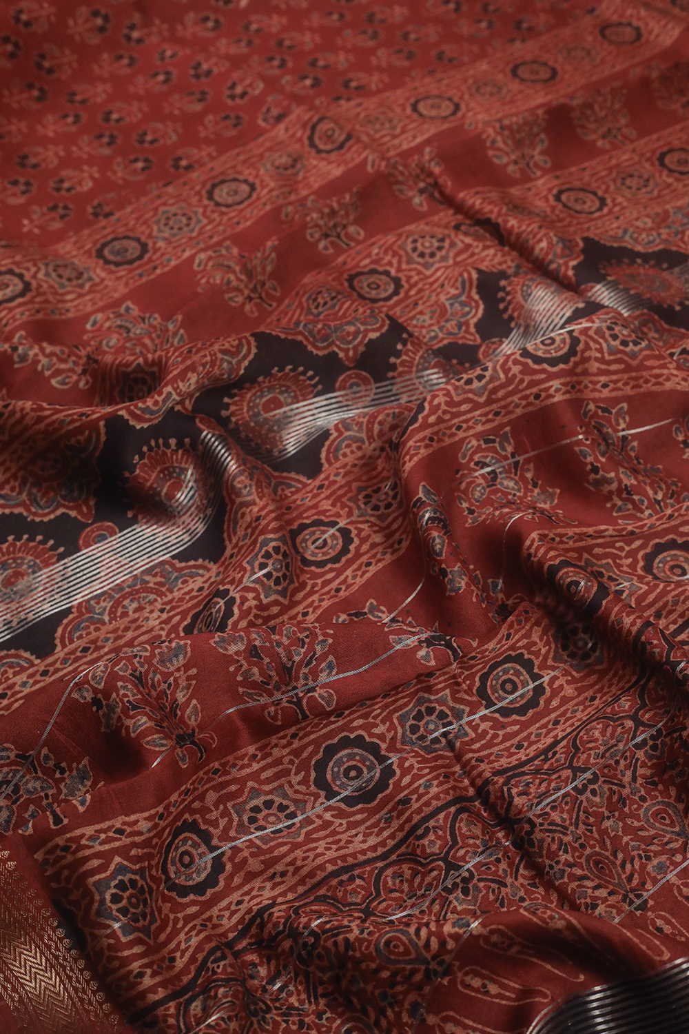 Black Floral on Maroon Ajrak Maheshwari Saree - Image 3