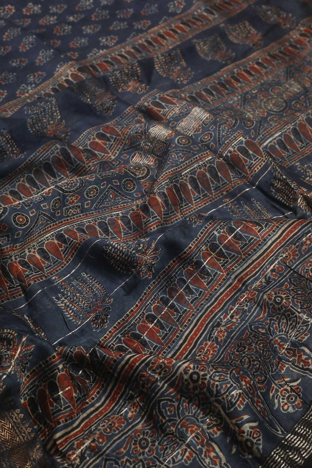 Indigo Ajrak Maheshwari Saree - Image 3