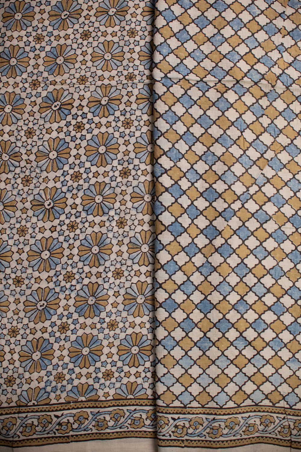 Cream with Bloom Ajrak Mul Cotton saree - Image 4