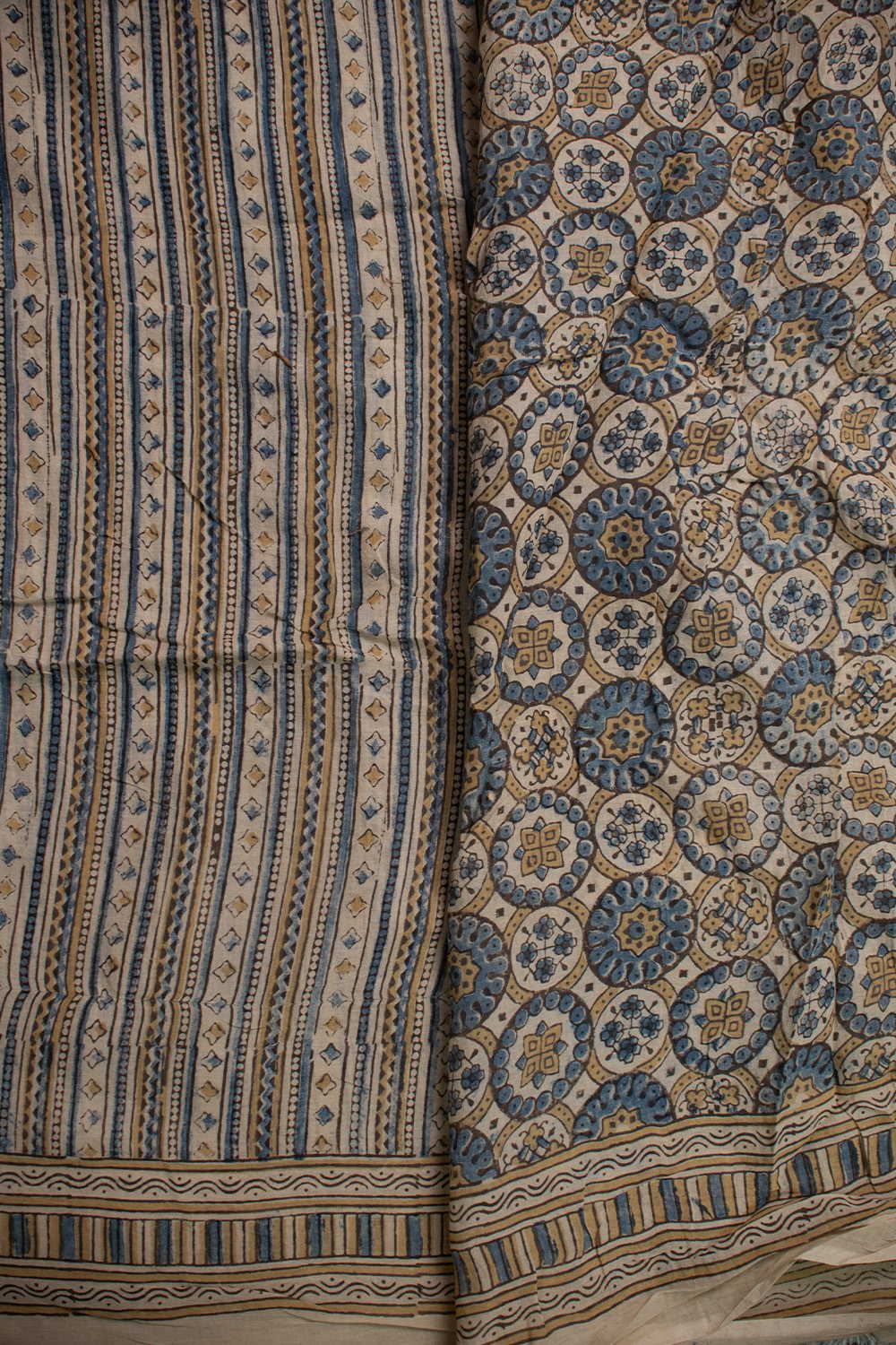 Indigo Stripes on Cream Ajrak Mul Cotton saree - Image 4