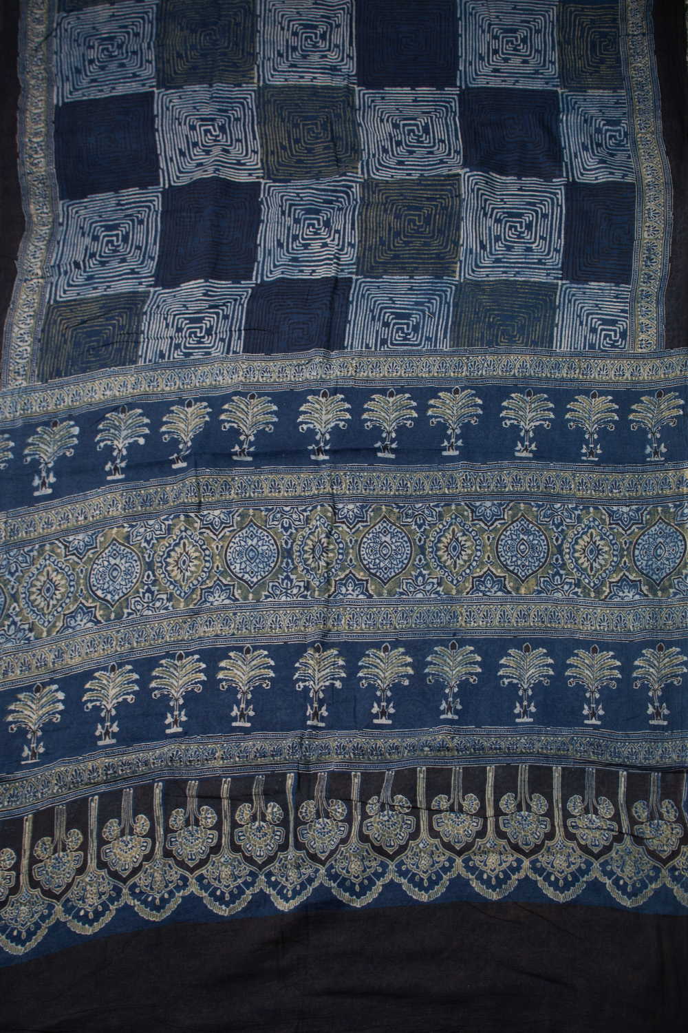 Indigo Patterned Ajrak Mul Cotton saree - Image 2