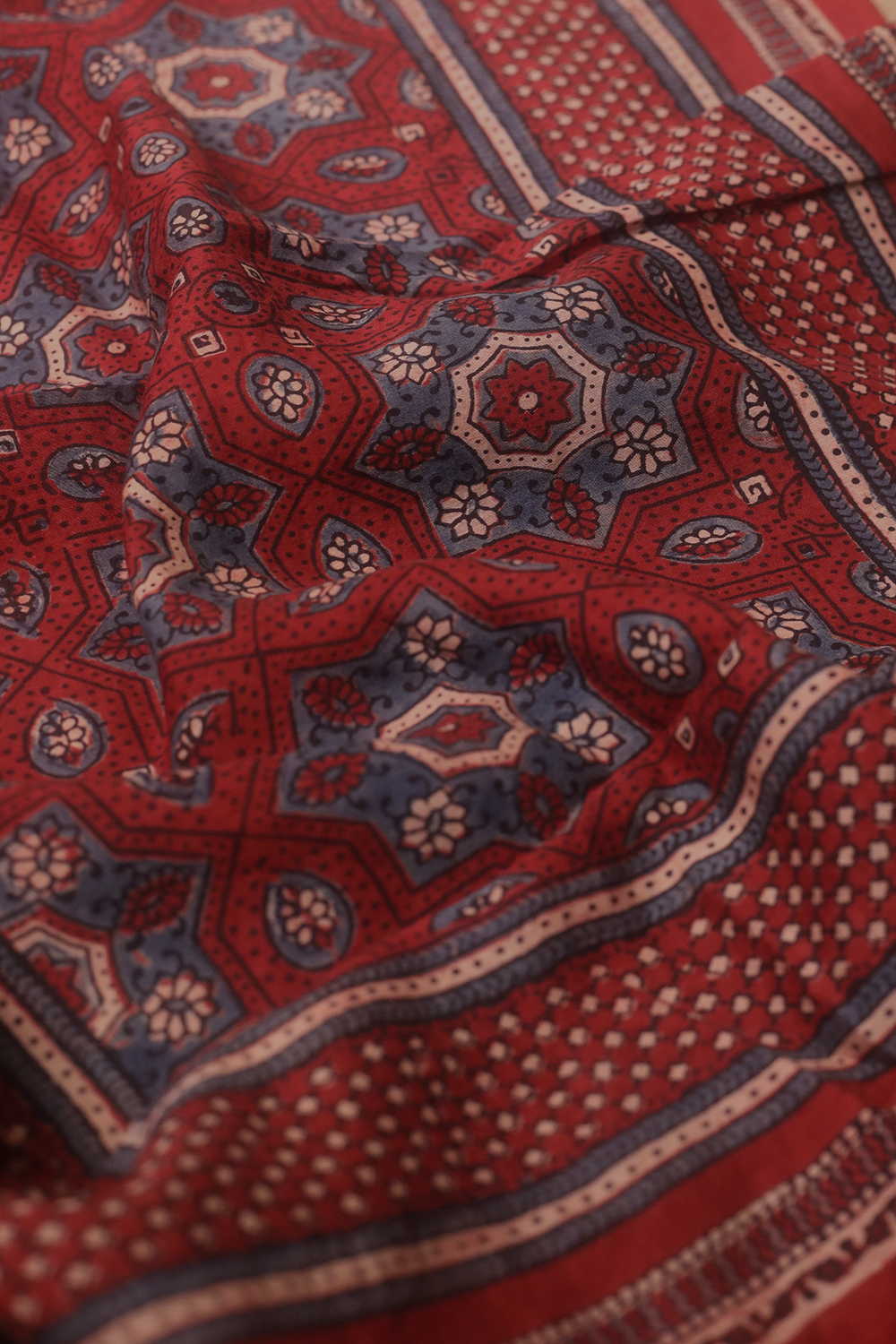 Dense Pattern - Maroon Ajrak Silk Cotton Stole - Image 2