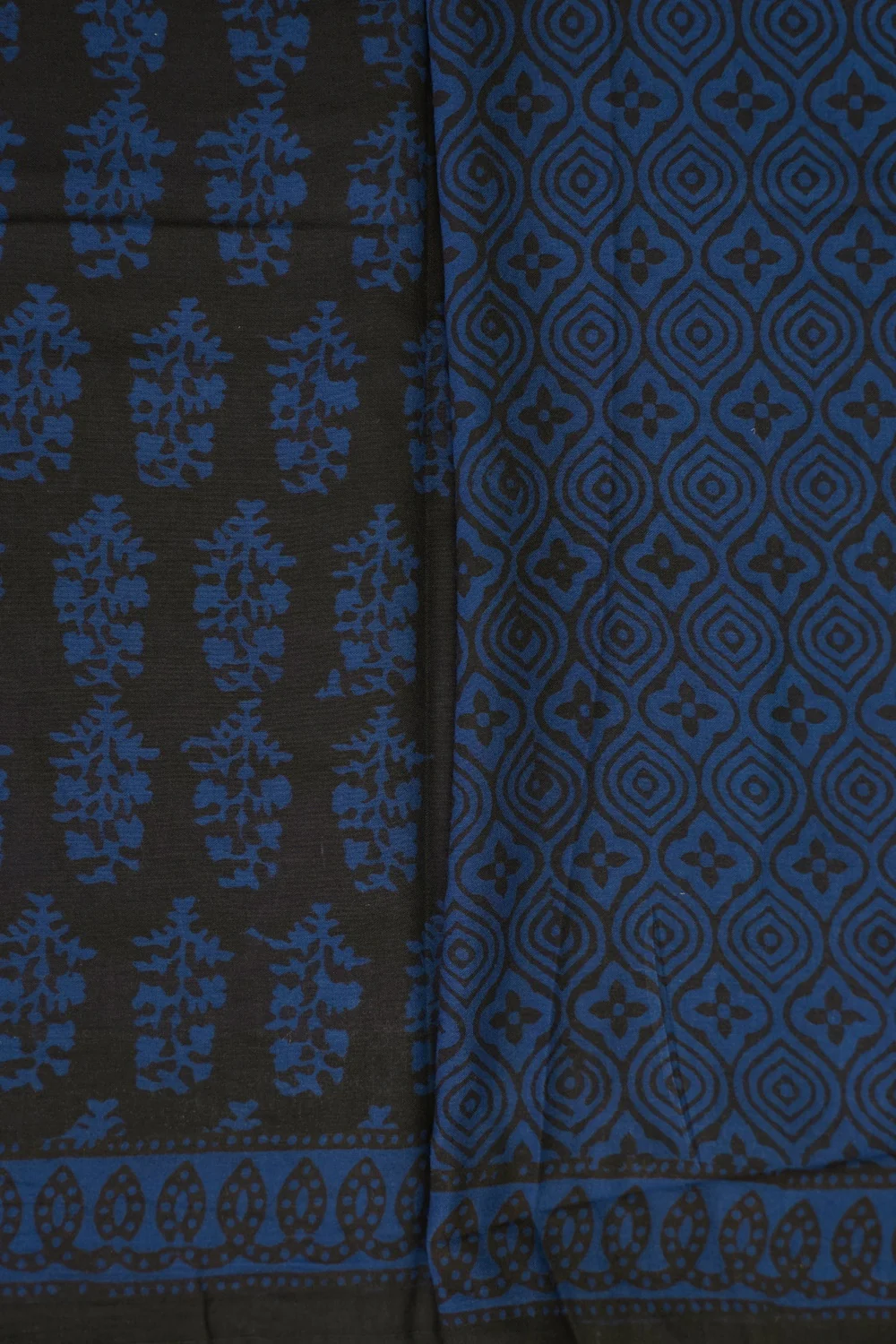 Blue Butta on Brown Bagh Mul Cotton saree - Image 4