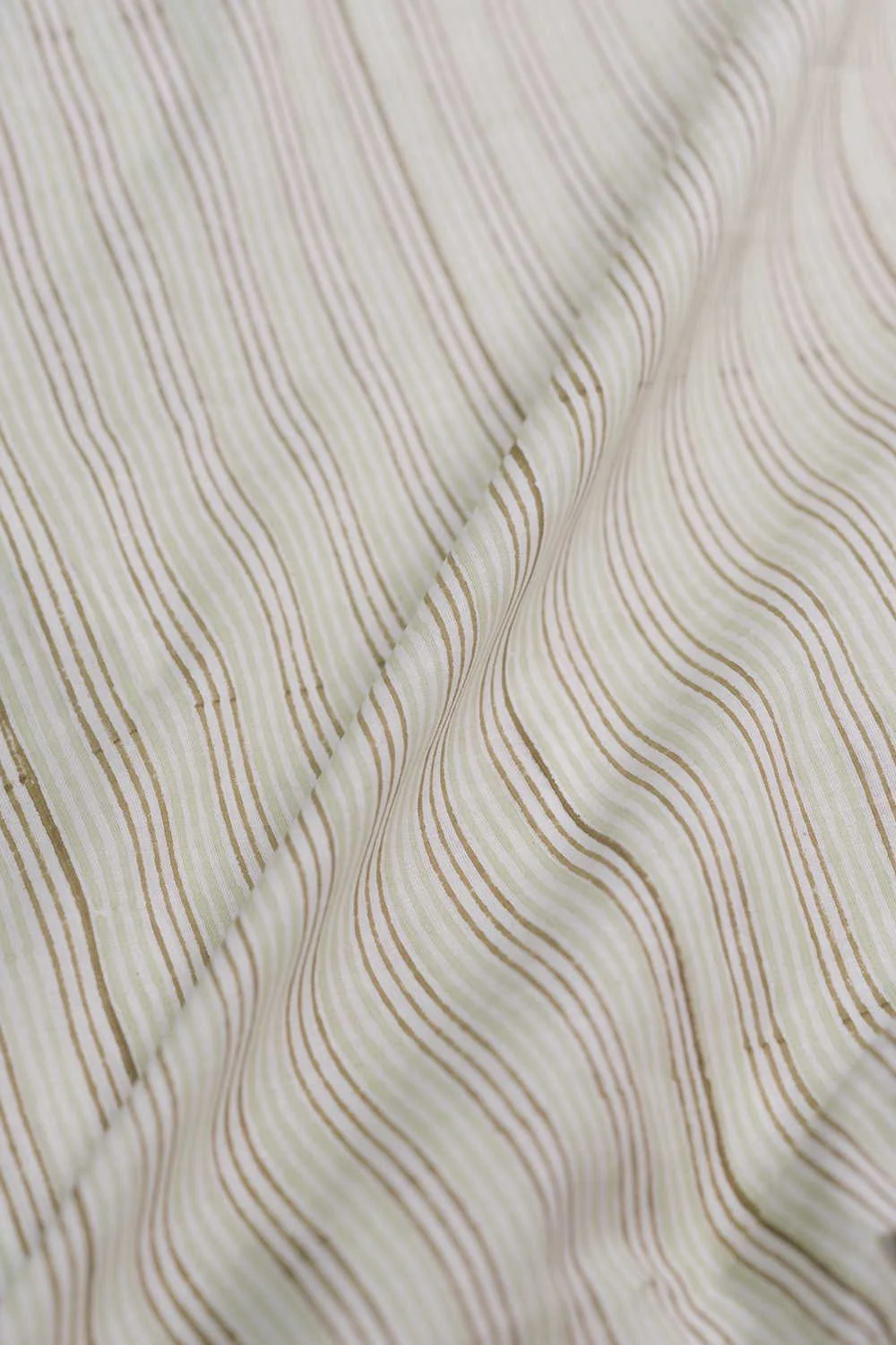 Striped Sanganeri Cotton fabric - Image 3