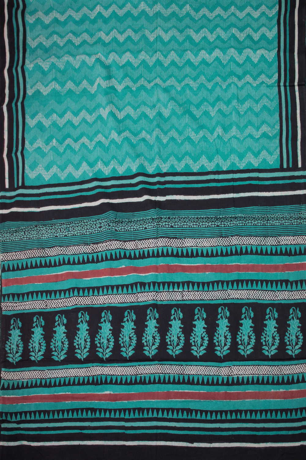 Shade of Green Dabu Mul Cotton saree - Image 2