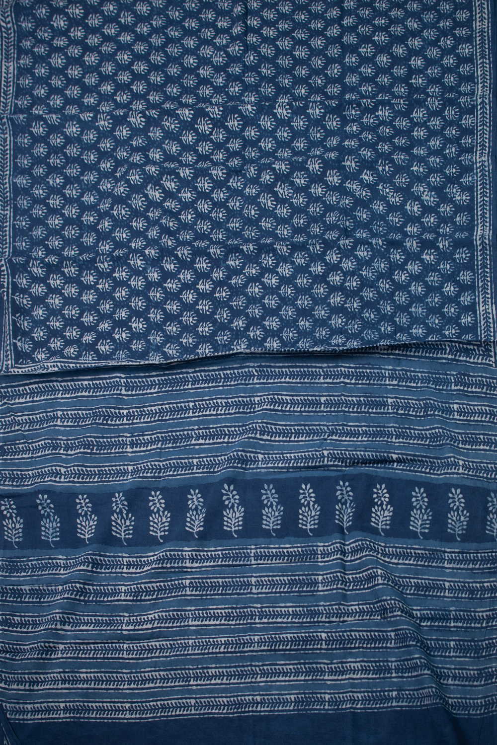 Buttas on Indigo Dabu Mul Cotton saree - Image 2