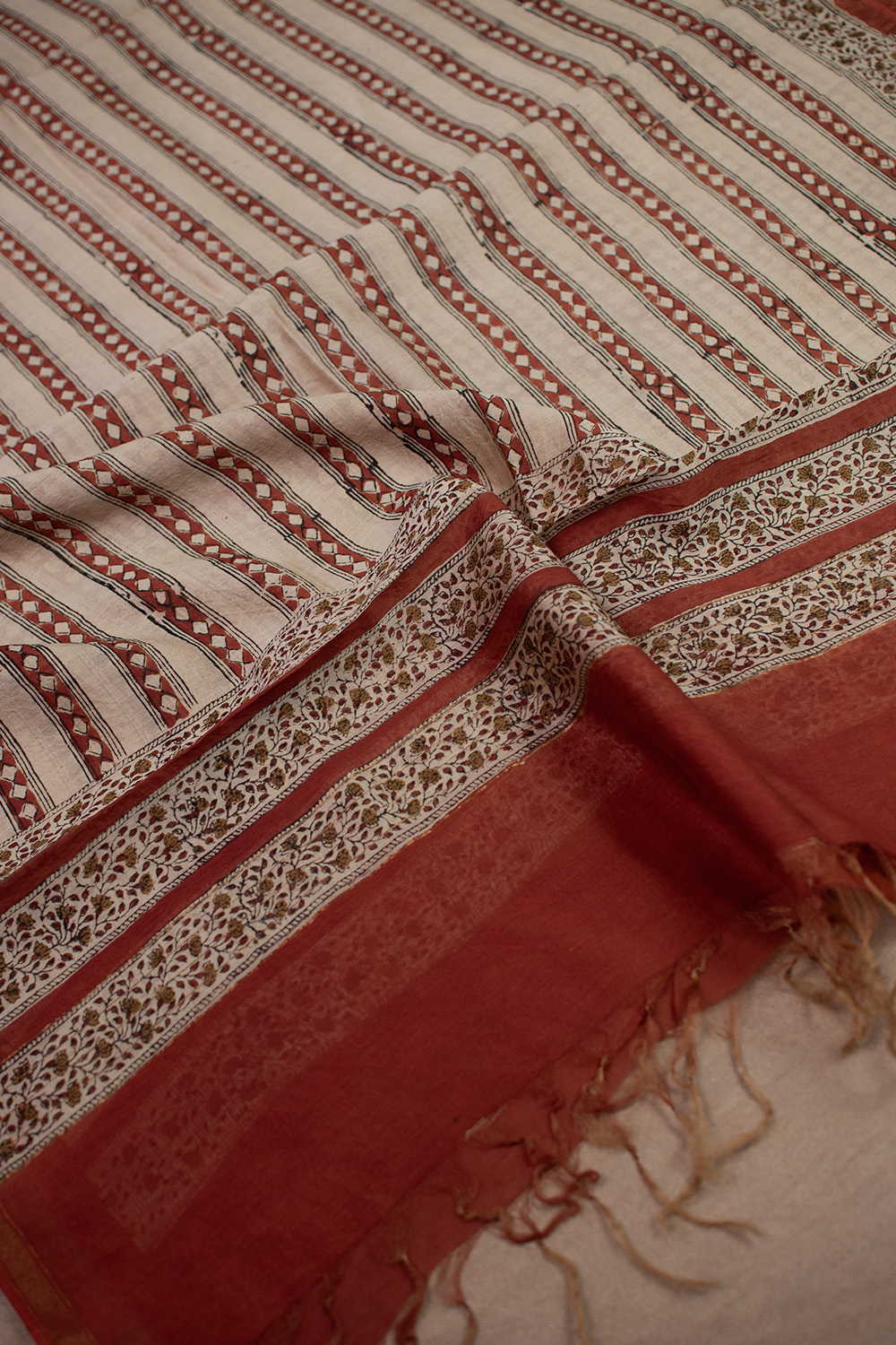 Maroon with Cream Block Printed Chanderi Dupatta - Image 2