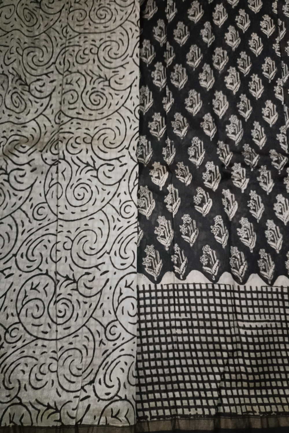Florets on Black Block Printed Chanderi saree - Image 8