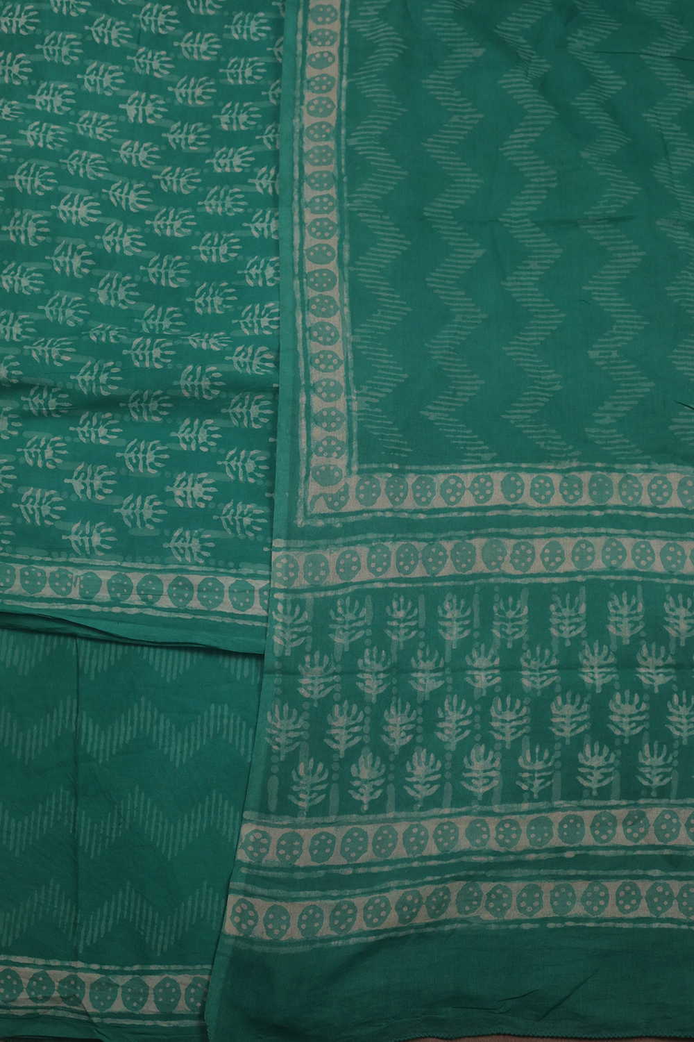 Buttas on Green Block Printed Cotton Suit - Image 3