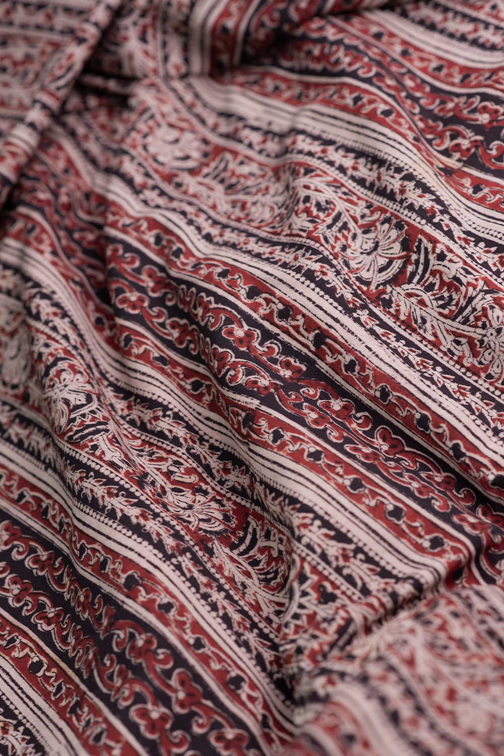 Border Bloom Printed Kalamkari Fabric - Image 2