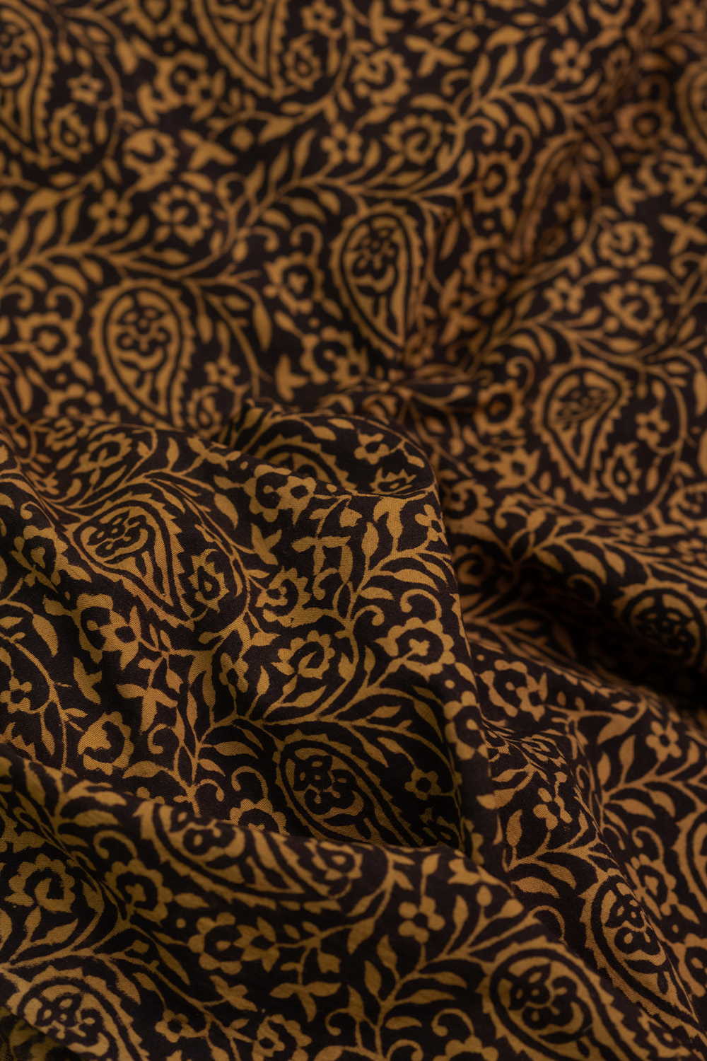 Paisley Floral Block Printed Cotton Fabric - Image 3