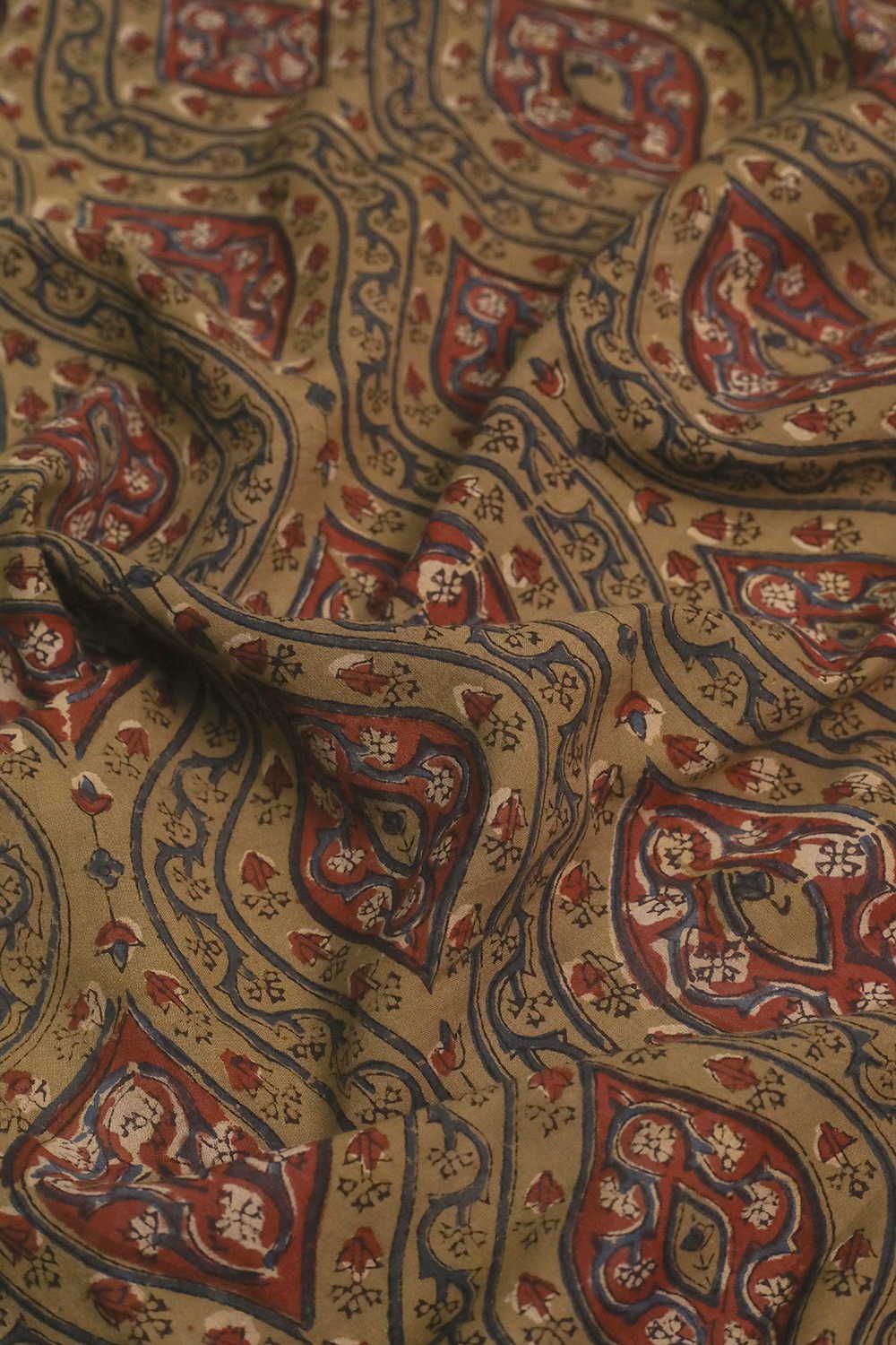 Patterned Block Printed Dabu Cotton Fabric - Image 3