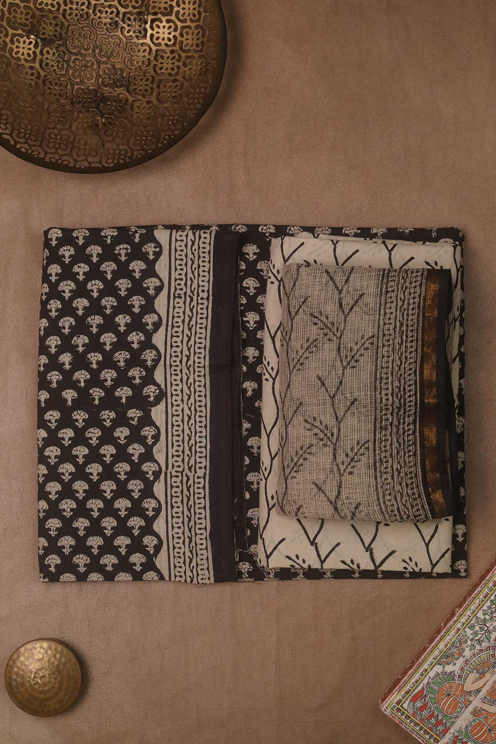 Little Motifs - Black Block Printed Cotton Suit - Image 2