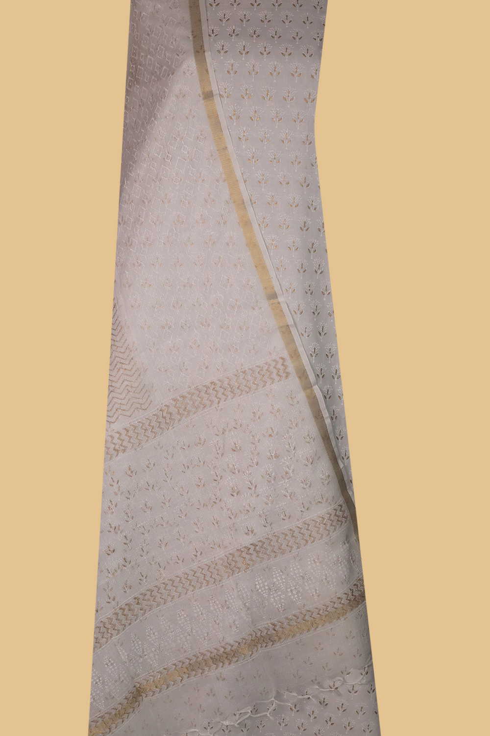 Off-White Block Printed Mul Cotton Suit - Image 2