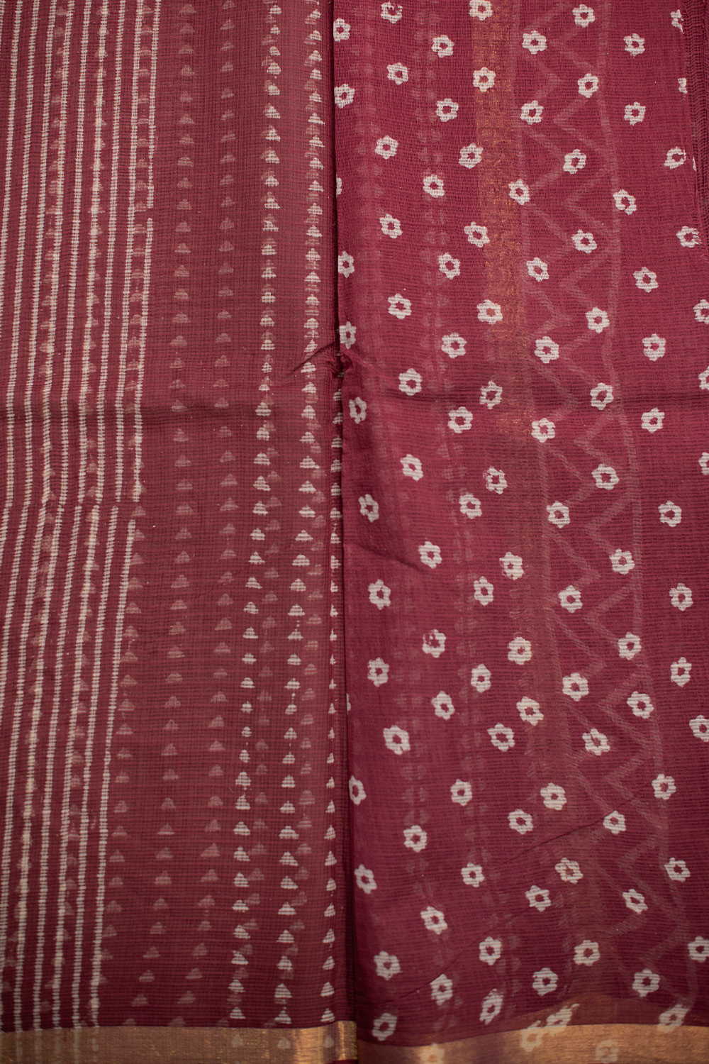 Maroon Block Printed Kota Cotton saree - Image 4