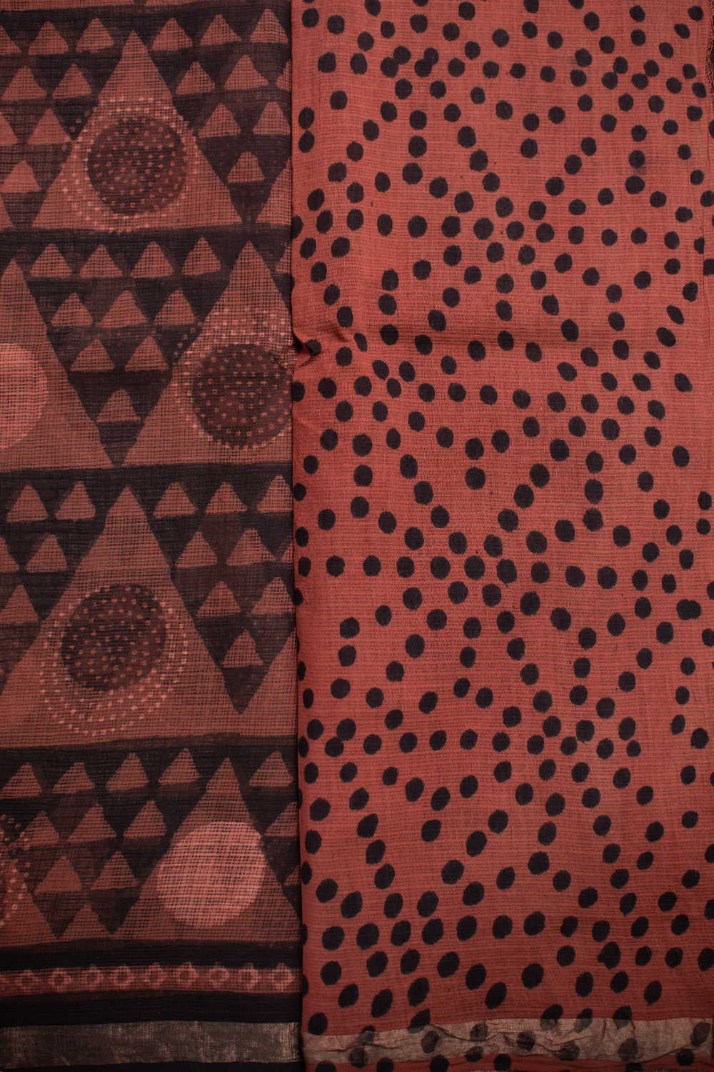 Triangle Pattern Block Printed Kota Cotton saree - Image 4