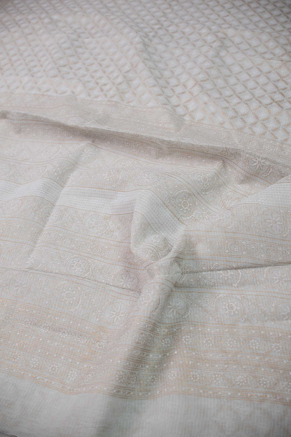 Diagonal Checks White with Gold Kadi print Kota Saree - Image 3