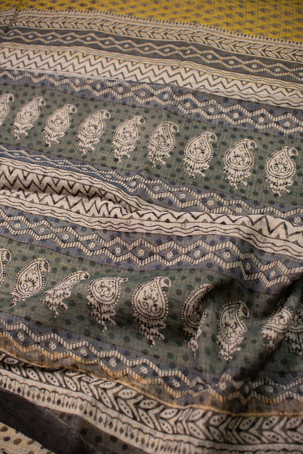 Tiny Motifs Block Printed Kota Cotton saree - Image 3