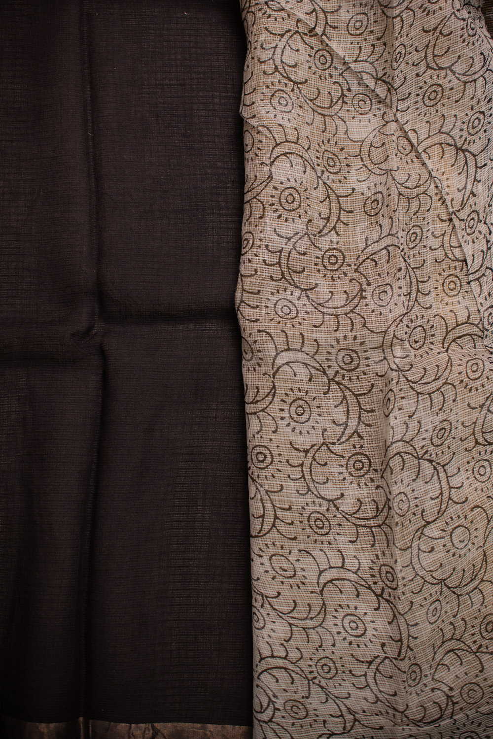 Black with Paisley Border Block Printed Kota Cotton saree - Image 4