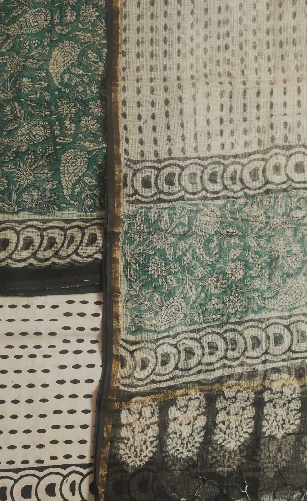 Green Floral Block Printed Kota Cotton Suit - Image 3