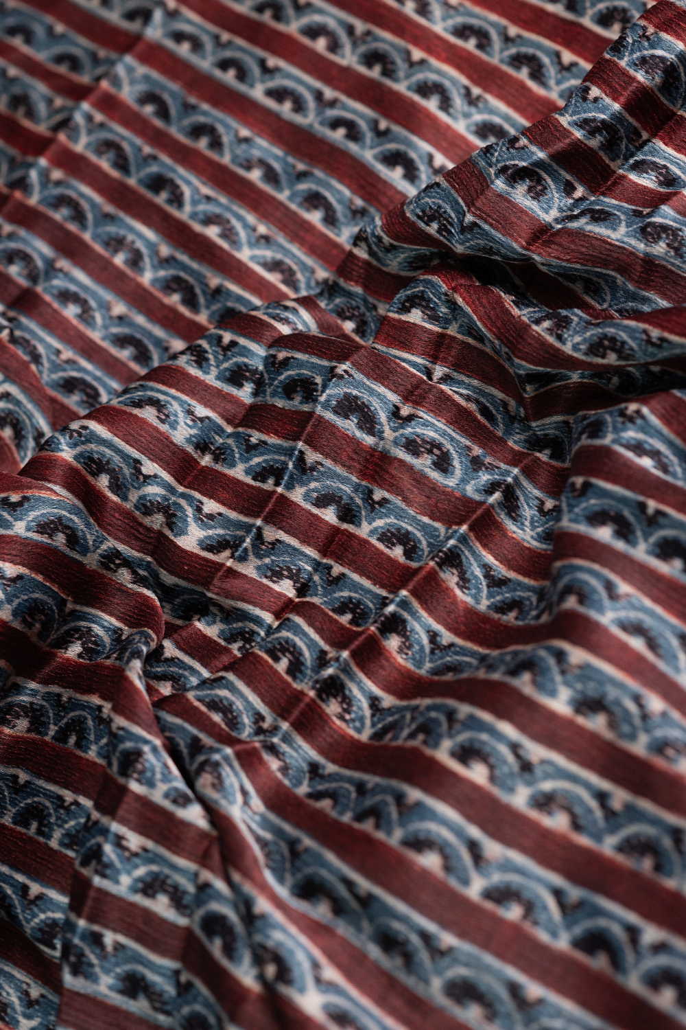 Flowing Pattern Block Printed Modal Silk Chiffon Fabric - Image 3