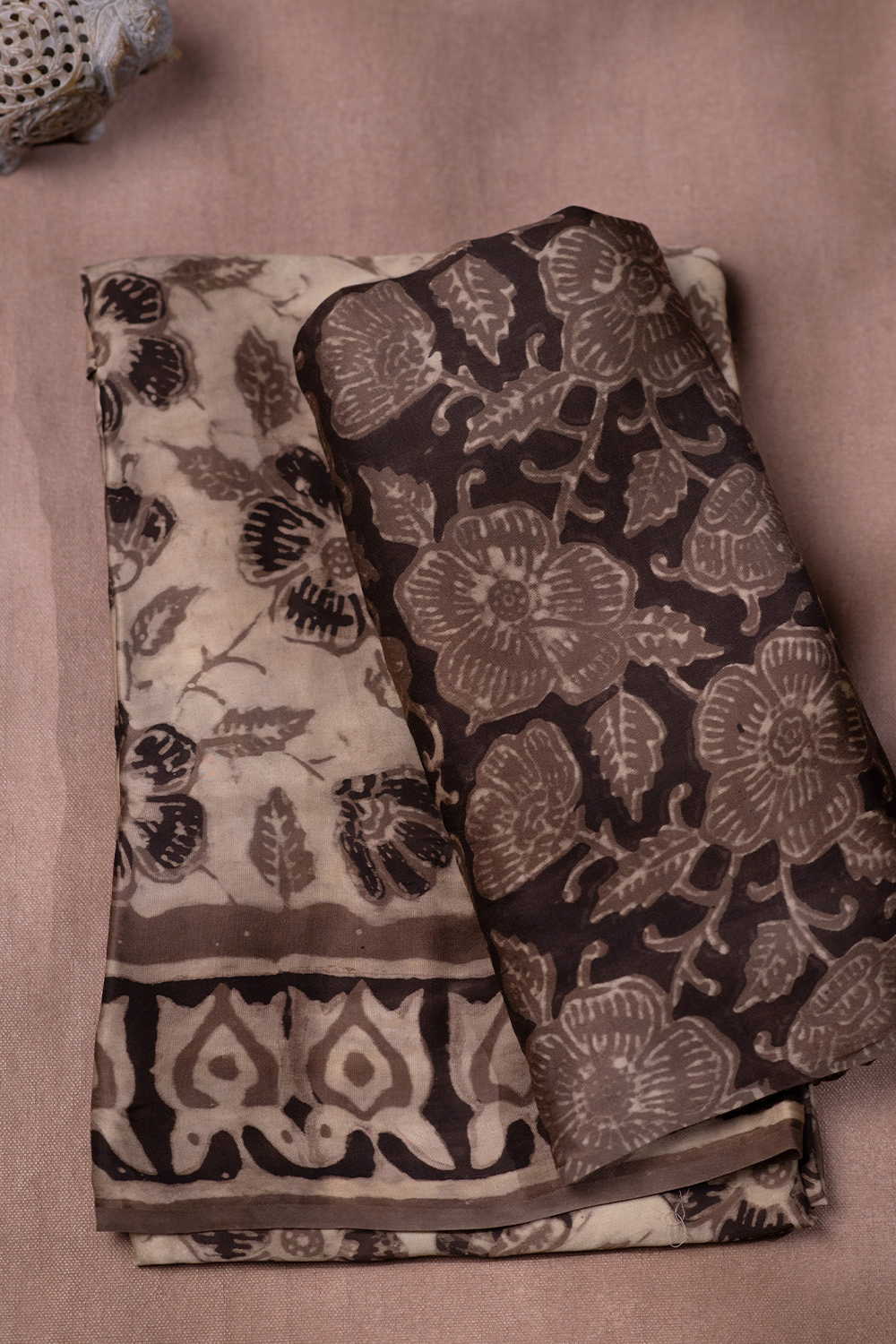 Floral Pattern Block Printed Modal Silk Top & Dupatta - Image 2