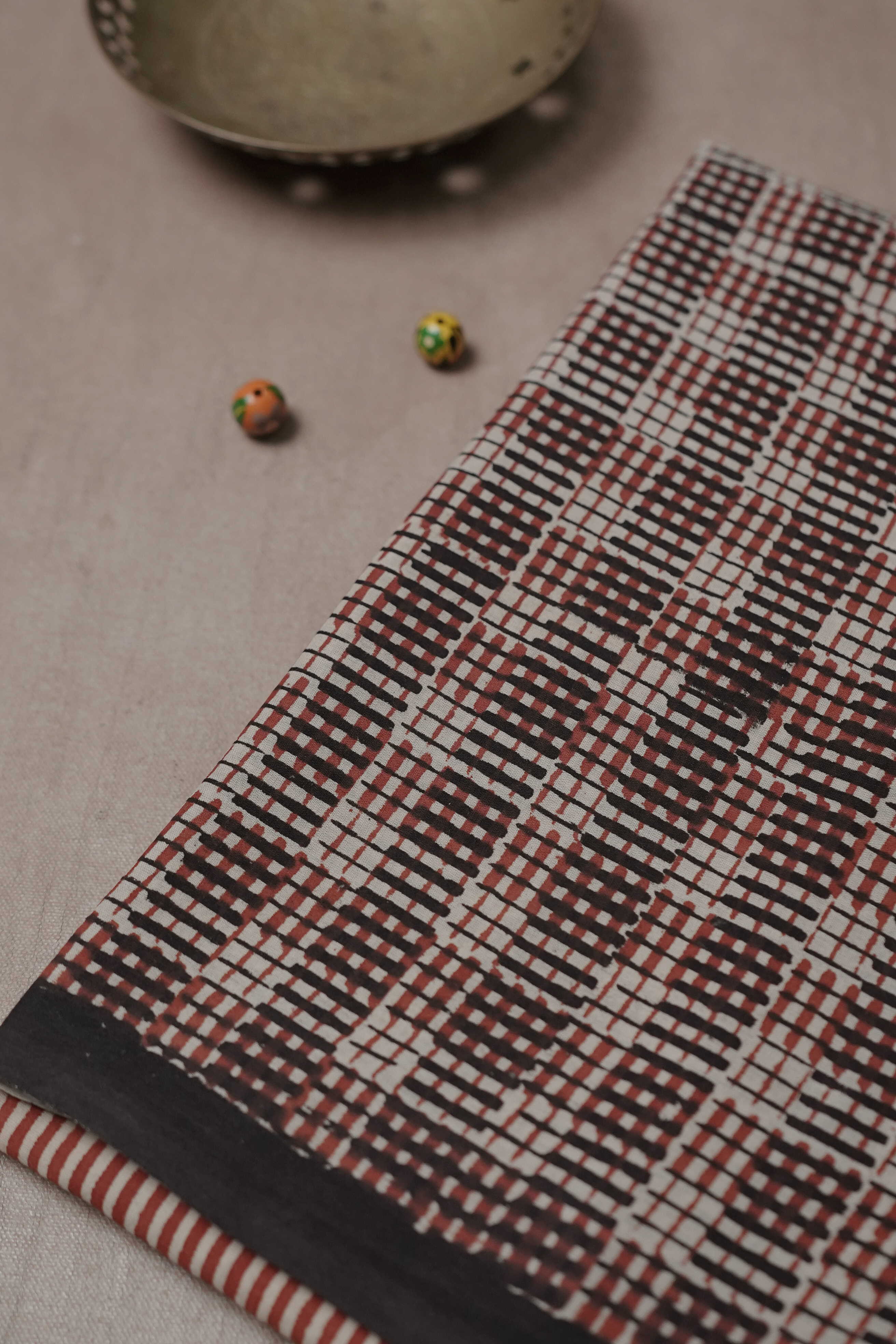 Half & Half Pattern Block Printed Mul Cotton saree
