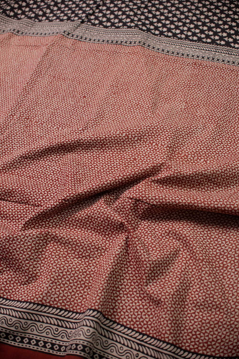 Florets on Black Block Printed Mul Cotton saree - Image 3