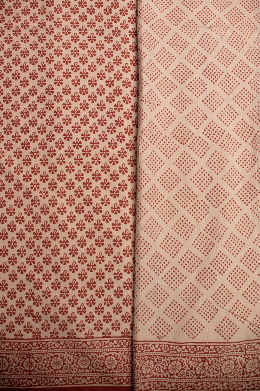 Maroon Blossom Block Printed Mul Cotton saree - Image 4