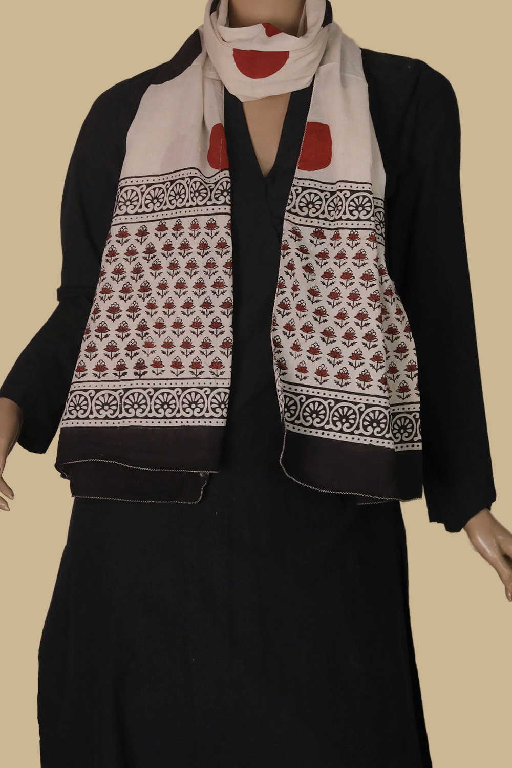 Circle Pattern Block Printed Mul Cotton Stole - Image 2