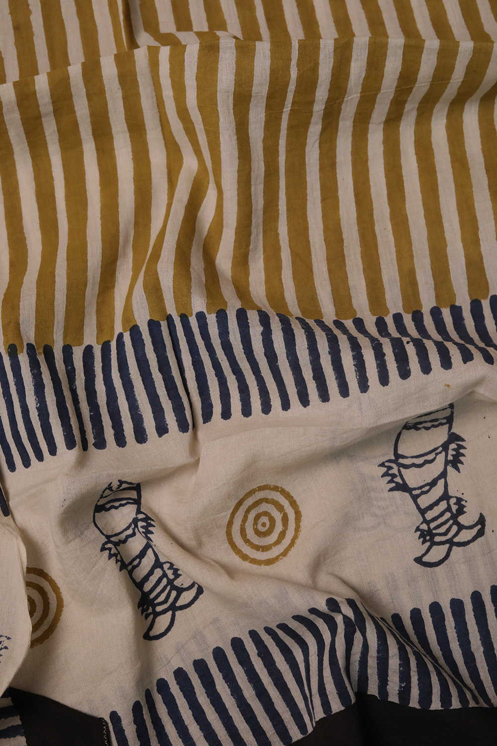Yellow Stripe Block Printed Mul Cotton Stole - Image 3