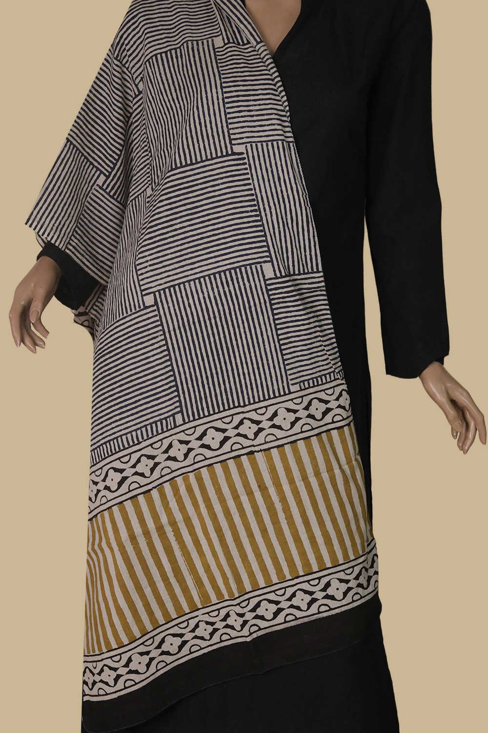 Black Pattern Block Printed Mul Cotton Stole - Image 2