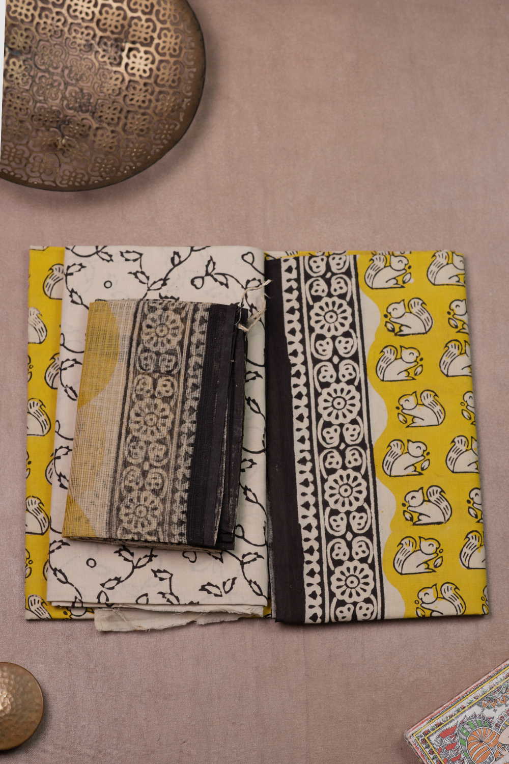Yellow Block Printed Mul Cotton Suit - Image 2