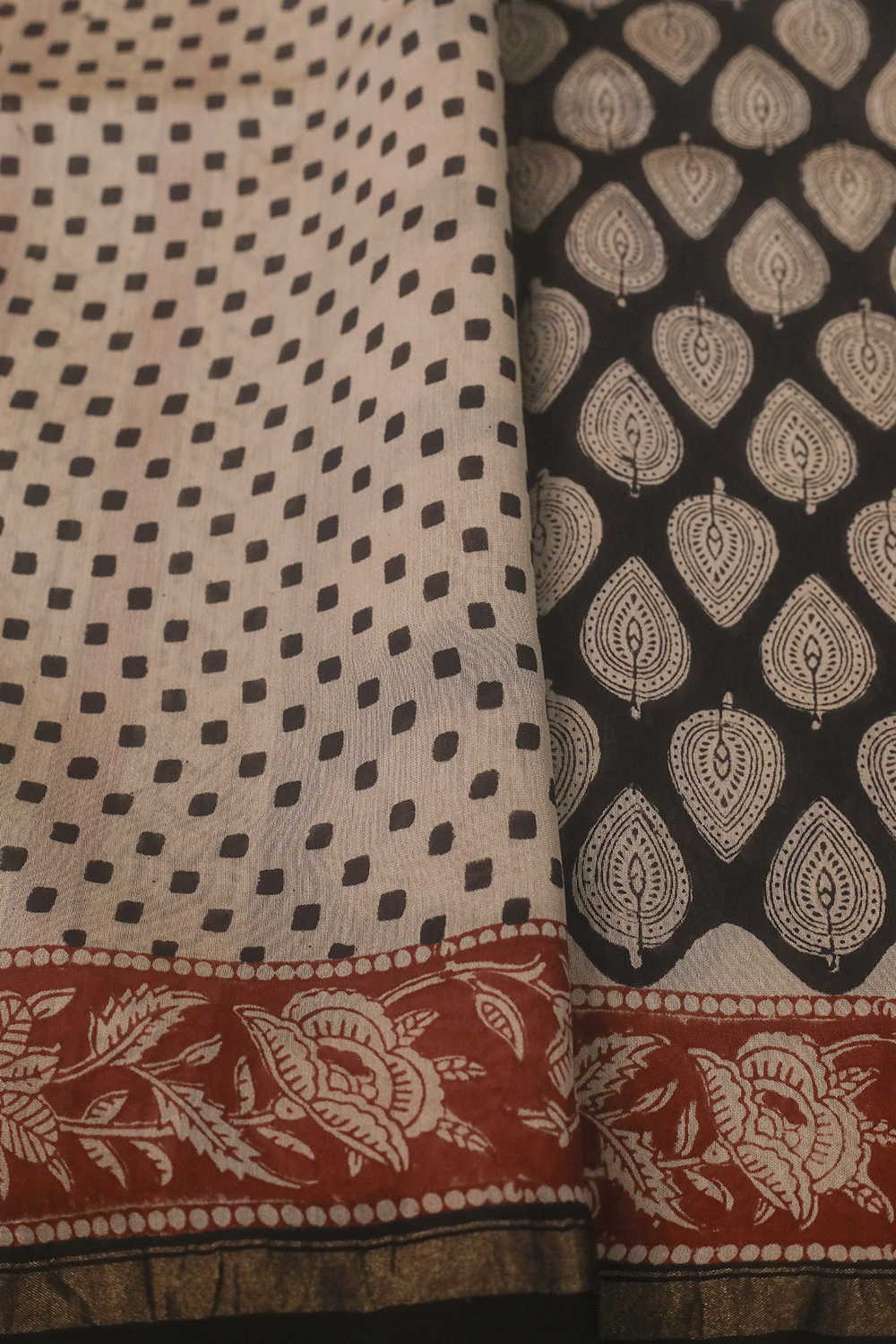 Leaf Butta on Black Block Printed Silk Cotton saree - Image 4