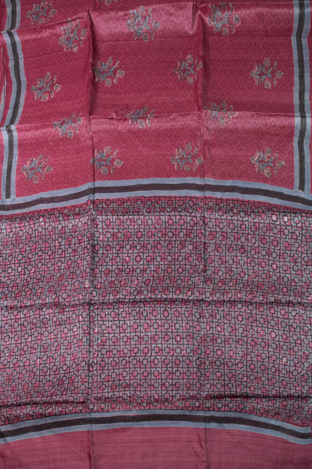 Rust Pink Block Printed Tussar saree - Image 2