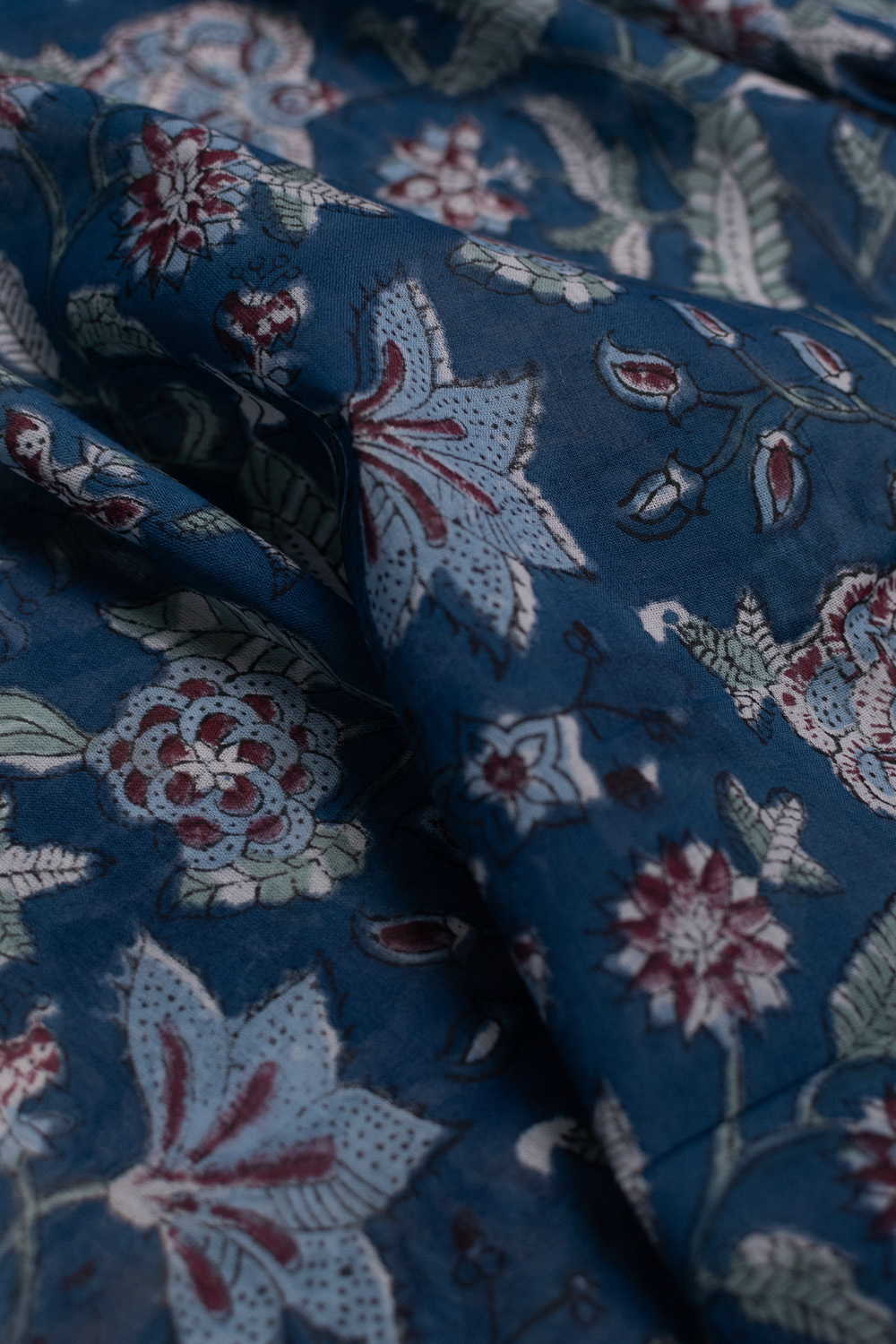 Blue Garden Sanganeri Mul Cotton Fabric - 0.7m - Image 2