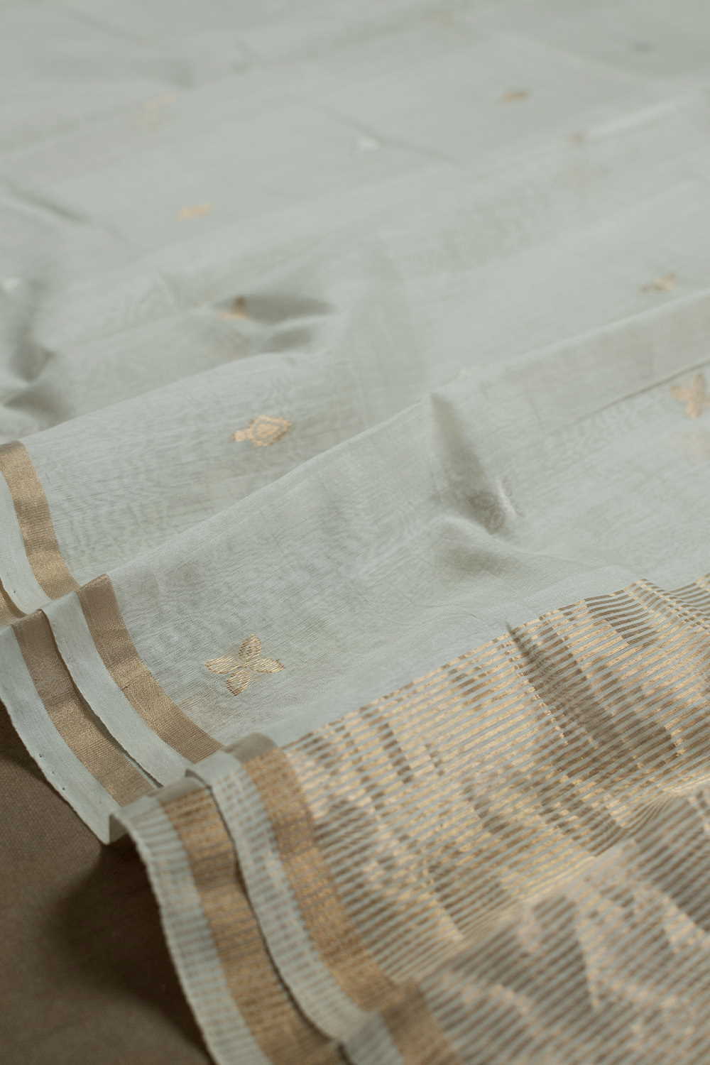 Gold Zari Butta on Cream Chanderi Silk Cotton Dupatta - Image 4