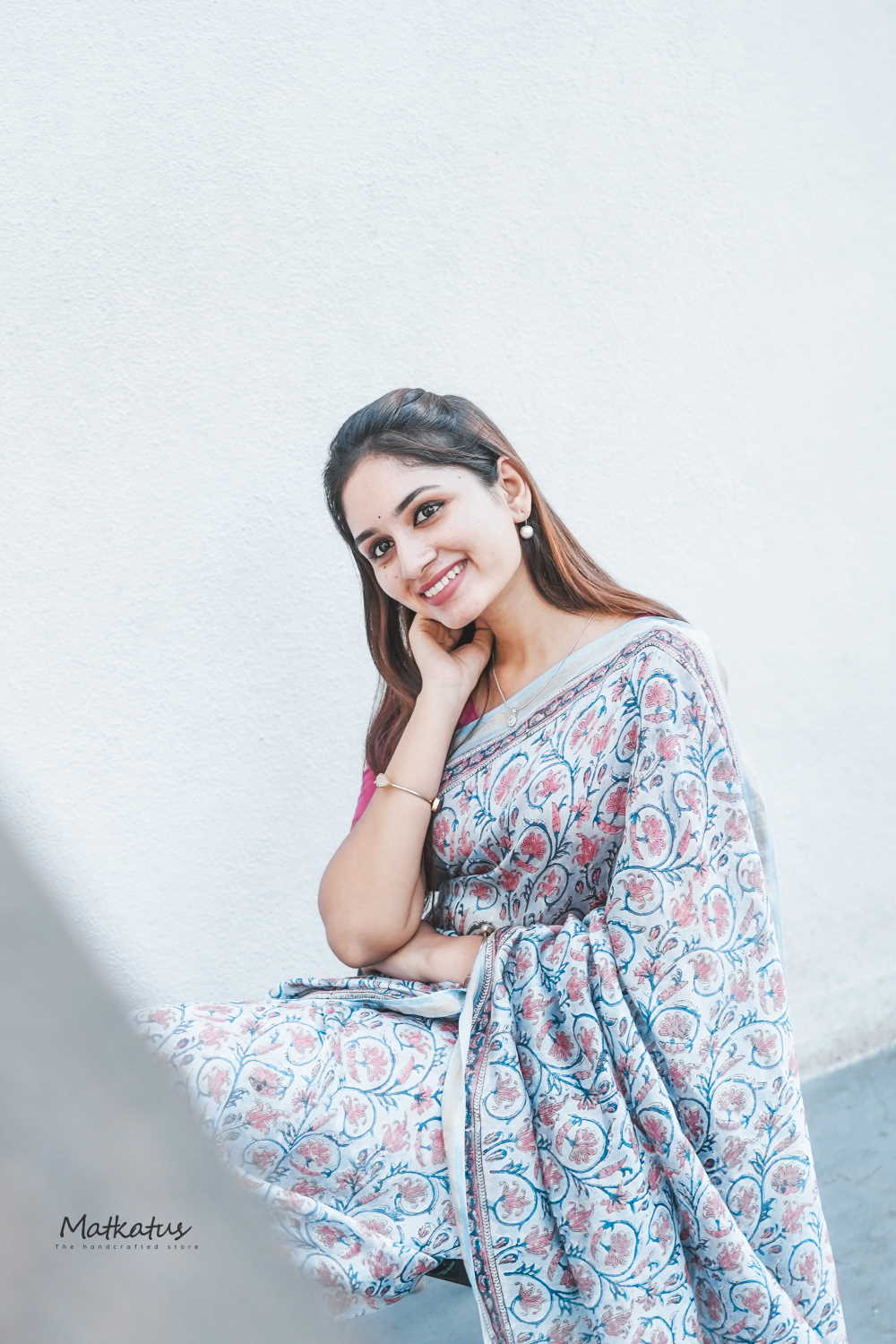 Smudged Blue Chanderi Silk Cotton saree - Image 4