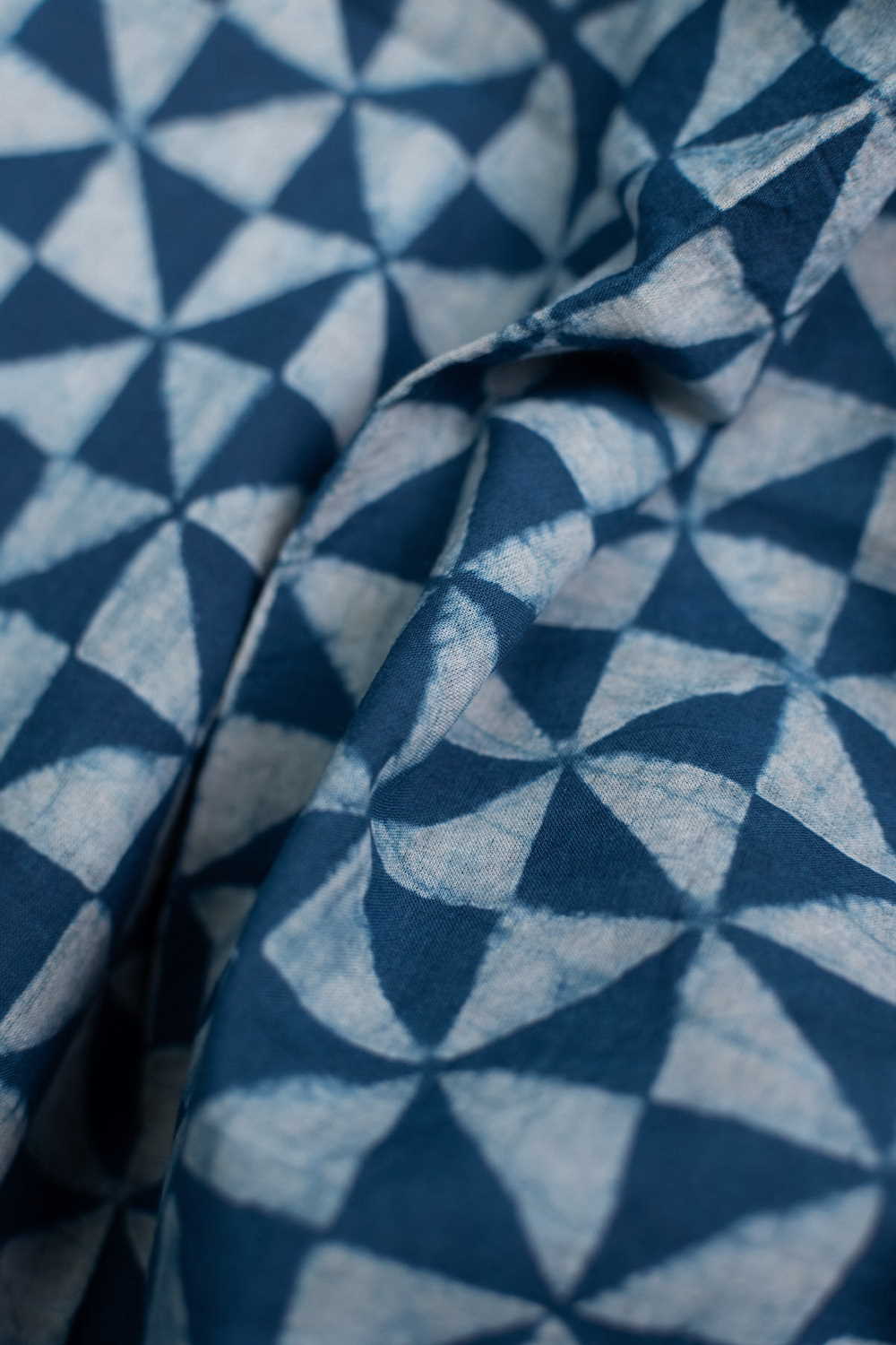 Geometric Triangle Pattern Dabu Cotton Fabric - Image 3