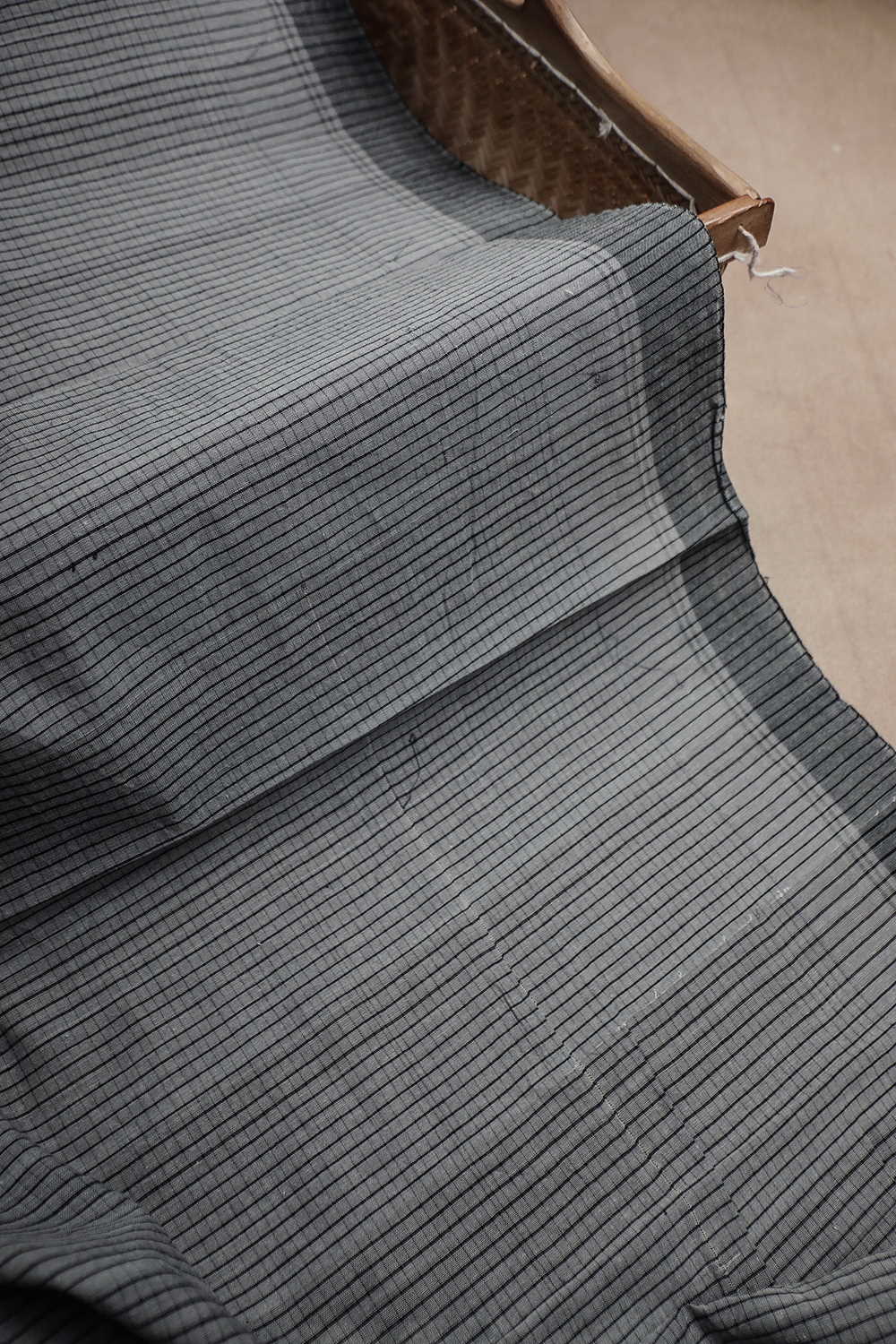 Off-White Handwoven Cotton Dhoti with Grey with Checks Cotton Shirt - Image 5