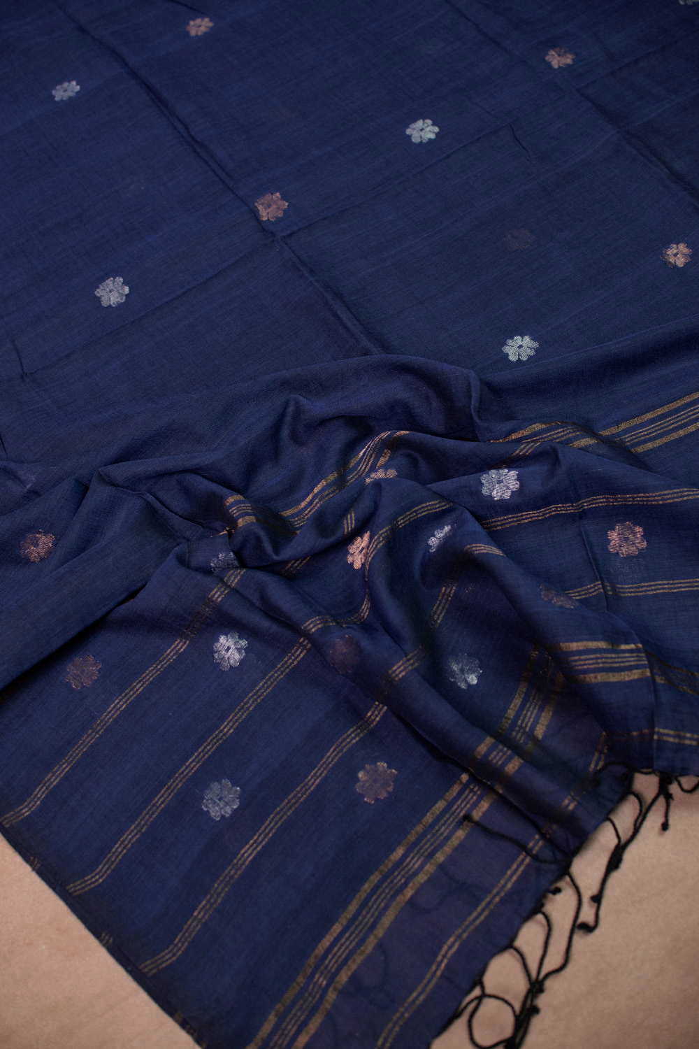 Zari Blosom - Blue Jamdani Cotton Dupatta - Image 3