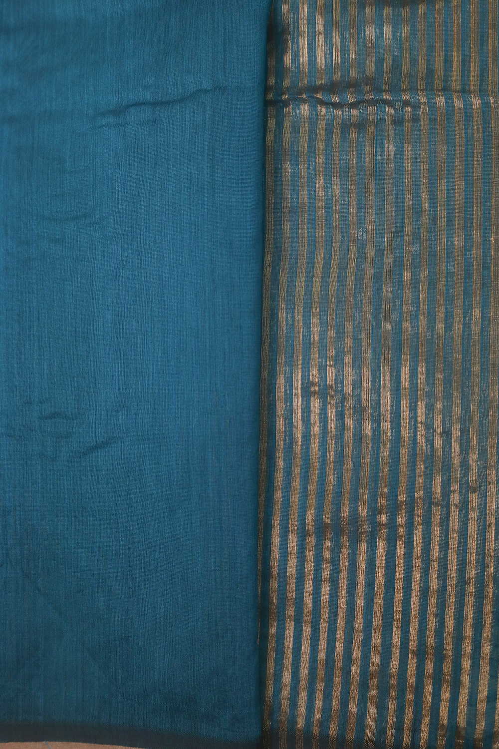 Blue with Stripes Maheshwari Silk Cotton saree - Image 4