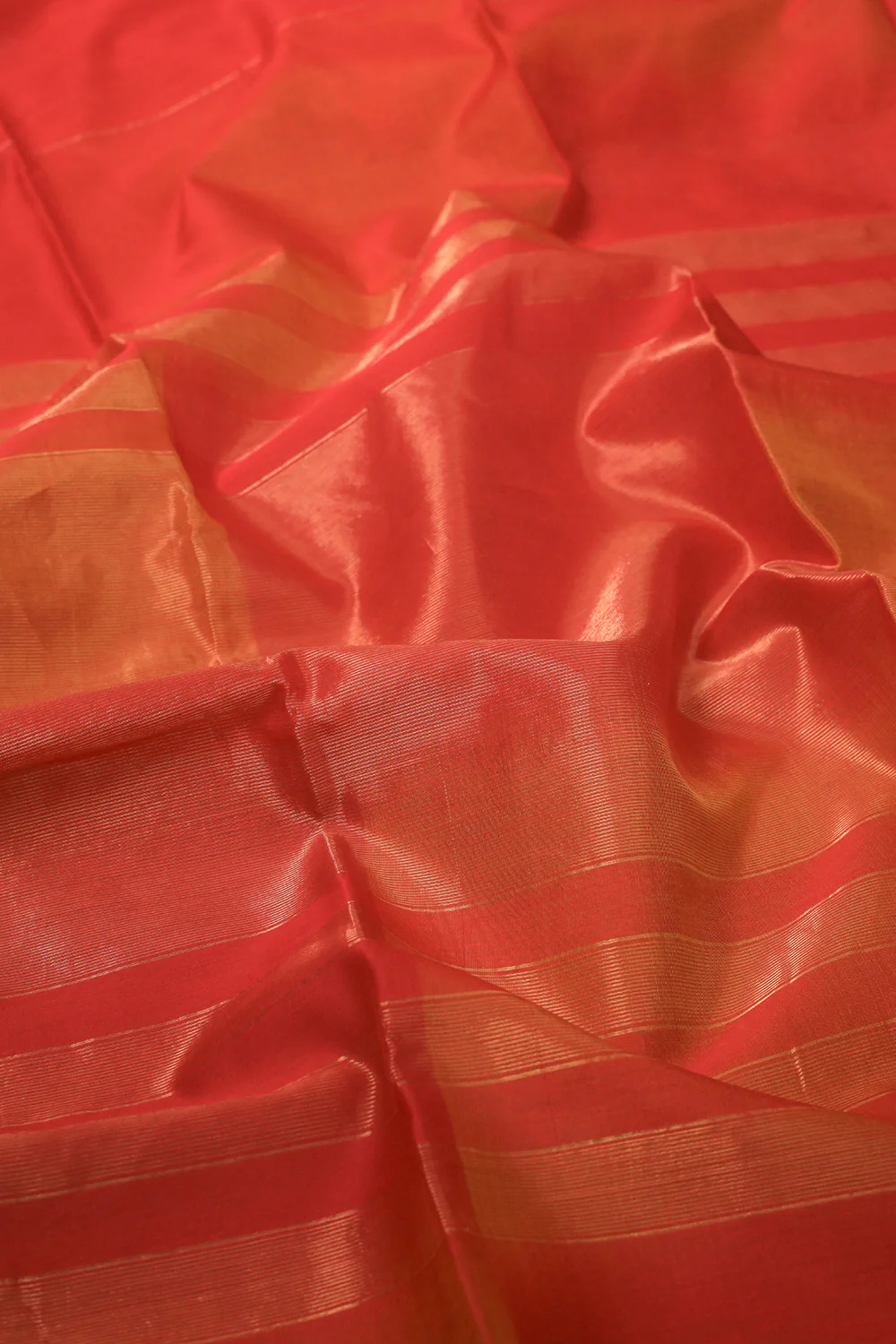 Shimmery Orange Maheshwari Silk Cotton saree - Image 3